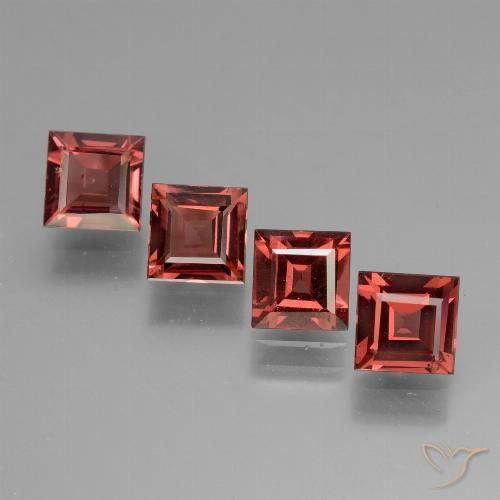 2.84ctw Naturel Rouge écarlate profond Grenat Rhodolite, Carré, VS