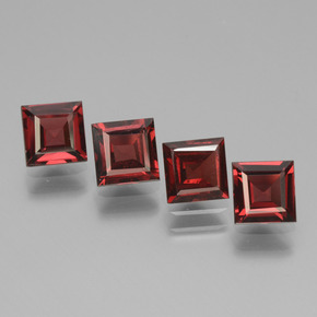 Achetez naturel 3,05ct rouge grenat rhodolite gems, carré, en provenance mozambique chez gemselect. en stock, livraison internationale!