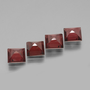 Achetez naturel 3,05ct rouge grenat rhodolite gems, carré, en provenance mozambique chez gemselect. en stock, livraison internationale!