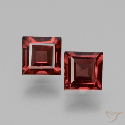 Shop natural 1.43ct Rouge foncé Grenat rhodolite gems, Carré, from Mozambique at GemSelect. In stock, global shipping!