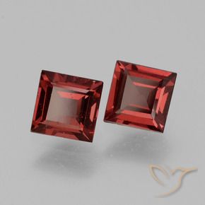 Shop natural 1.43ct Rouge foncé Grenat rhodolite gems, Carré, from Mozambique at GemSelect. In stock, global shipping!