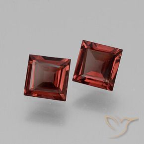 Shop natural 1.31ct Rouge foncé Grenat Rhodolite gems, Carré, from Mozambique at GemSelect. In stock, global shipping!