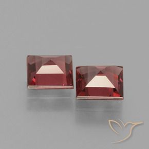 Shop natural 1.40ct Rouge foncé Grenat rhodolite gems, Carré, from Mozambique at GemSelect. In stock, global shipping!