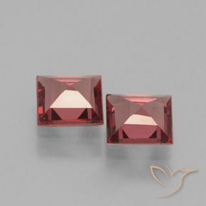 Shop natural 1.31ct Rouge foncé Grenat Rhodolite gems, Carré, from Mozambique at GemSelect. In stock, global shipping!