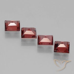 Shop natural 2.46ct Rouge foncé Grenat rhodolite gems, Carré, from Mozambique at GemSelect. In stock, global shipping!