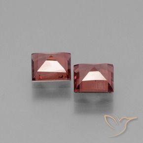 Shop natural 1.40ct Rouge moyen Grenat rhodolite gems, Carré, from Mozambique at GemSelect. In stock, global shipping!