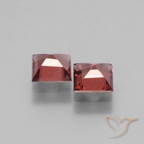 Shop natural 1.39ct Rouge moyen Grenat Rhodolite gems, Carré, from Mozambique at GemSelect. In stock, global shipping!