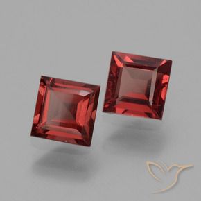 Shop natural 1.43ct Rouge foncé Grenat Rhodolite gems, Carré, from Mozambique at GemSelect. In stock, global shipping!