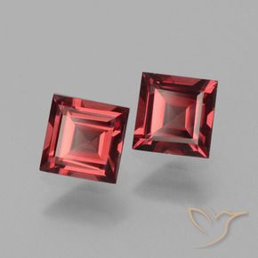 Shop natural 1.33ct Rouge foncé Grenat Rhodolite gems, Carré, from Mozambique at GemSelect. In stock, global shipping!