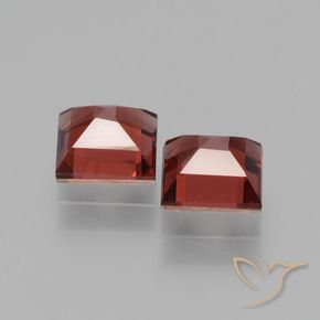 Shop natural 1.59ct Rouge foncé Grenat Rhodolite gems, Carré, from Mozambique at GemSelect. In stock, global shipping!