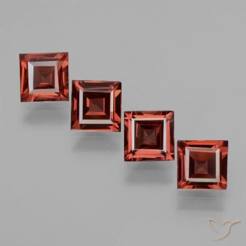 Shop natural 2.60ct Rouge foncé Grenat rhodolite gems, Carré, from Mozambique at GemSelect. In stock, global shipping!