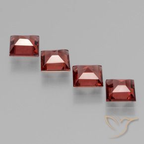 Shop natural 2.73ct Rouge foncé Grenat Rhodolite gems, Carré, from Mozambique at GemSelect. In stock, global shipping!