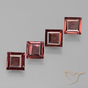 Shop natural 2.37ct Rouge foncé Grenat Rhodolite gems, Carré, from Mozambique at GemSelect. In stock, global shipping!
