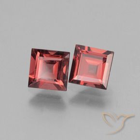 Shop natural 1.55ct Rouge foncé Grenat Rhodolite gems, Carré, from Mozambique at GemSelect. In stock, global shipping!