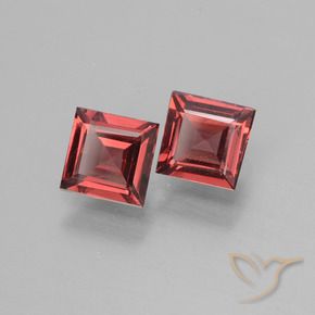 Shop natural 1.38ct Rouge foncé Grenat Rhodolite gems, Carré, from Mozambique at GemSelect. In stock, global shipping!