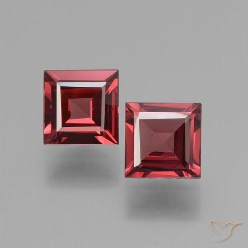 Shop natural 1.32ct Rouge écarlate Grenat rhodolite gems, Carré, from Mozambique at GemSelect. In stock, global shipping!