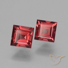 Shop natural 1.56ct Rouge Rosâtre Grenat rhodolite gems, Carré, from Mozambique at GemSelect. In stock, global shipping!
