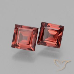 Shop natural 1.62ct Rouge moyen Grenat rhodolite gems, Carré, from Mozambique at GemSelect. In stock, global shipping!