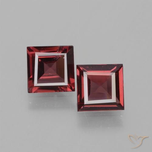 Shop natural 1.37ct Rouge moyen Grenat rhodolite gems, Carré, from Mozambique at GemSelect. In stock, global shipping!