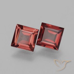 Shop natural 1.47ct Rouge foncé Grenat rhodolite gems, Carré, from Mozambique at GemSelect. In stock, global shipping!