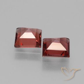 Shop natural 1.47ct Rouge foncé Grenat rhodolite gems, Carré, from Mozambique at GemSelect. In stock, global shipping!