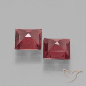 Shop natural 1.49ct Rouge Rosâtre Grenat Rhodolite gems, Carré, from Mozambique at GemSelect. In stock, global shipping!