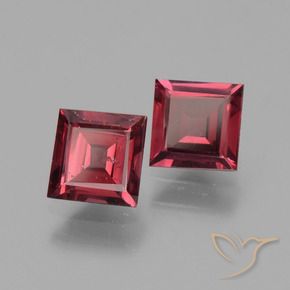 Shop natural 1.50ct Rouge moyen Grenat rhodolite gems, Carré, from Mozambique at GemSelect. In stock, global shipping!