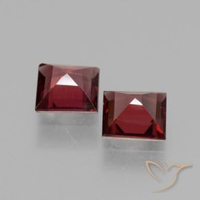 Shop natural 1.45ct Rouge foncé Grenat Rhodolite gems, Carré, from Mozambique at GemSelect. In stock, global shipping!