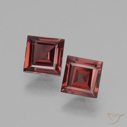 1.45ctw Naturel Rouge foncé Grenat Rhodolite, Carré, VVS-VS