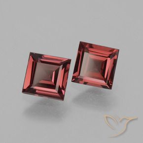 Shop natural 1.45ct Rouge foncé Grenat Rhodolite gems, Carré, from Mozambique at GemSelect. In stock, global shipping!