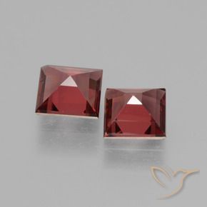 Shop natural 1.45ct Rouge foncé Grenat Rhodolite gems, Carré, from Mozambique at GemSelect. In stock, global shipping!