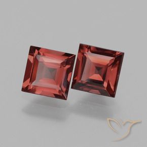 Shop natural 1.62ct Rouge foncé Grenat Rhodolite gems, Carré, from Mozambique at GemSelect. In stock, global shipping!