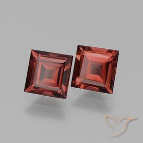 Shop natural 1.42ct Rouge foncé Grenat Rhodolite gems, Carré, from Mozambique at GemSelect. In stock, global shipping!