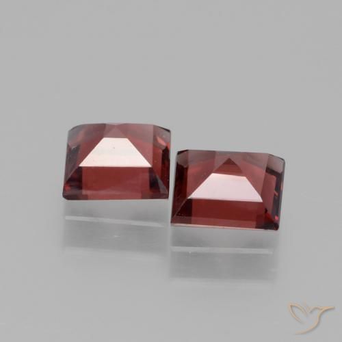 Shop natural 1.38ct Rouge foncé Grenat Rhodolite gems, Carré, from Mozambique at GemSelect. In stock, global shipping!