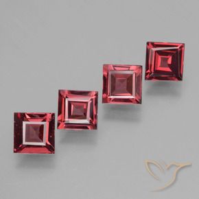 Shop natural 2.52ct Rouge moyen Grenat rhodolite gems, Carré, from Mozambique at GemSelect. In stock, global shipping!