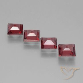Shop natural 2.52ct Rouge moyen Grenat rhodolite gems, Carré, from Mozambique at GemSelect. In stock, global shipping!