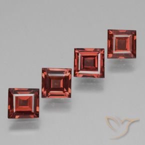 Shop natural 2.43ct Rouge moyen Grenat rhodolite gems, Carré, from Mozambique at GemSelect. In stock, global shipping!