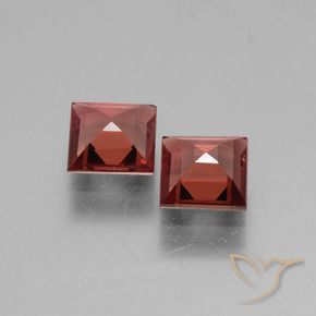 Shop natural 1.45ct Rouge foncé Grenat Rhodolite gems, Carré, from Mozambique at GemSelect. In stock, global shipping!