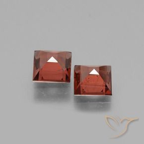 Shop natural 1.39ct Rouge foncé Grenat rhodolite gems, Carré, from Mozambique at GemSelect. In stock, global shipping!