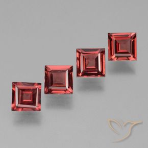 Shop natural 2.62ct Rouge moyen Grenat Rhodolite gems, Carré, from Mozambique at GemSelect. In stock, global shipping!
