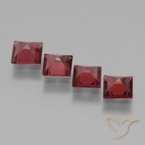 Shop natural 2.30ct Rouge foncé Grenat rhodolite gems, Carré, from Mozambique at GemSelect. In stock, global shipping!