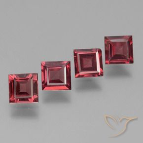 Shop natural 2.60ct Rouge merlot Grenat Rhodolite gems, Carré, from Mozambique at GemSelect. In stock, global shipping!