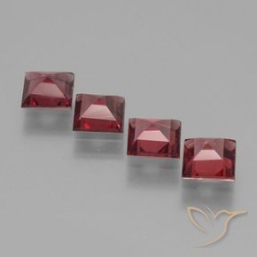 Shop natural 2.60ct Rouge merlot Grenat Rhodolite gems, Carré, from Mozambique at GemSelect. In stock, global shipping!