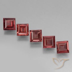 Shop natural 3.22ct Rouge merlot Grenat Rhodolite gems, Carré, from Mozambique at GemSelect. In stock, global shipping!