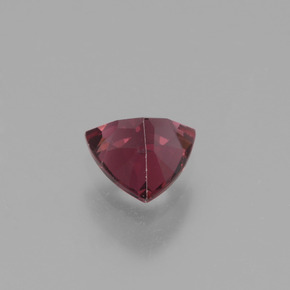 Grenat rhodolite rose naturelle trillion, 0,56 ct, VS