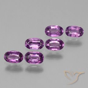 Shop natural 2.51ct Violet Rosâtre Grenat Rhodolite gems, ovale, from Mozambique at GemSelect. In stock, global shipping!