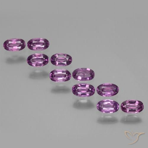 Shop natural 2.66ct Violet foncé Grenat rhodolite gems, ovale, from Mozambique at GemSelect. In stock, global shipping!