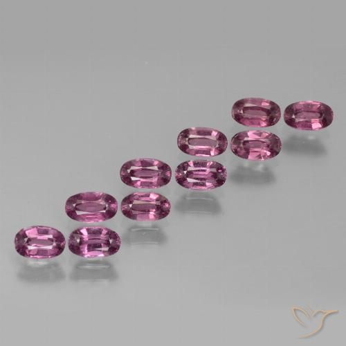 Shop natural 3.60ct Violet foncé Grenat rhodolite gems, ovale, from Tanzanie at GemSelect. In stock, global shipping!