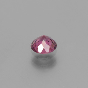 Grenat Rhodolite Rose naturelle Coupe roude, 0.74 ct, VS
