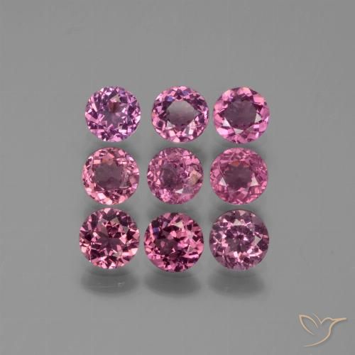 Shop natural 2.85ct Raisin Grenat rhodolite gems, Tour, from Tanzanie at GemSelect. In stock, global shipping!